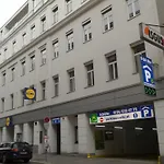 Loft #11 mit großer Loggia und Terrasse